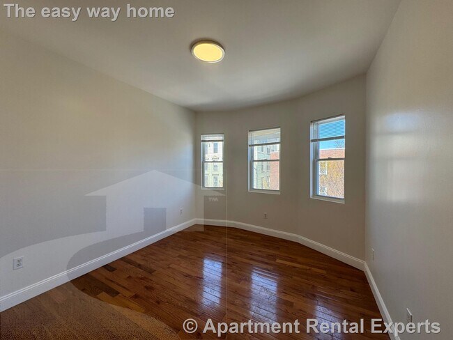 Foto del edificio - 360 Somerville Ave