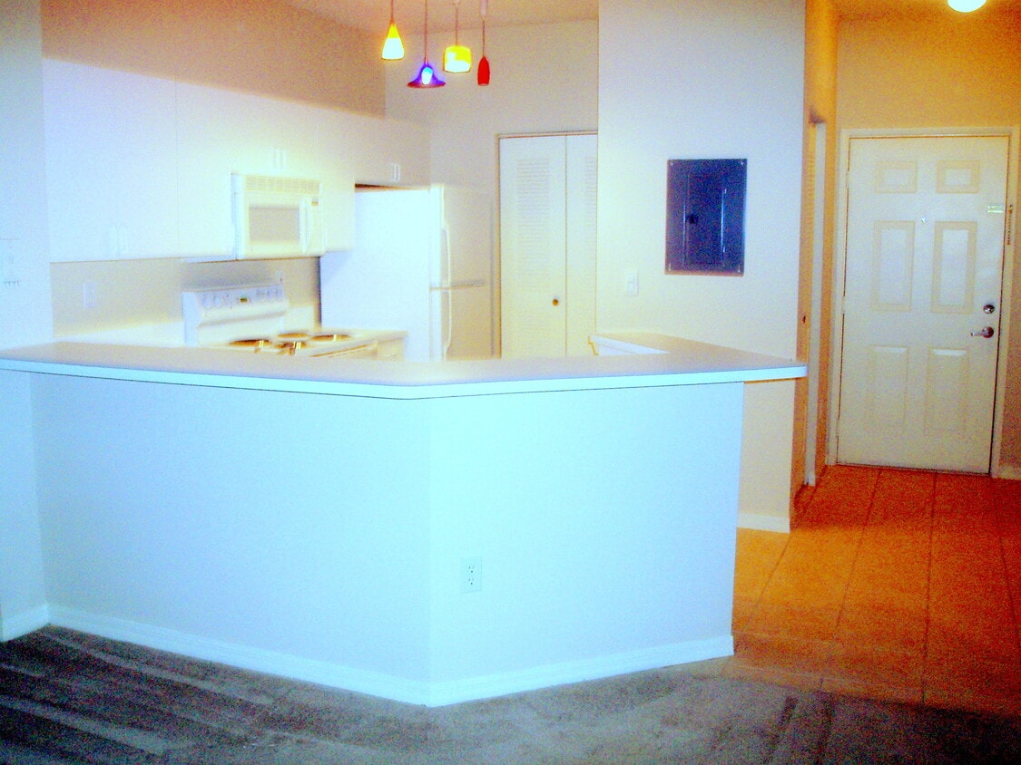 605 Fairway Dr Unit 308, St Augustine, FL 32084 Condo for Rent in St