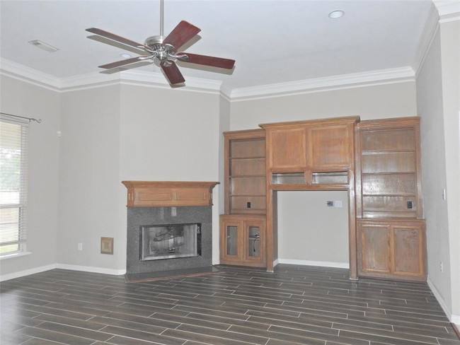 Building Photo - 16002 Castletown Park Ct