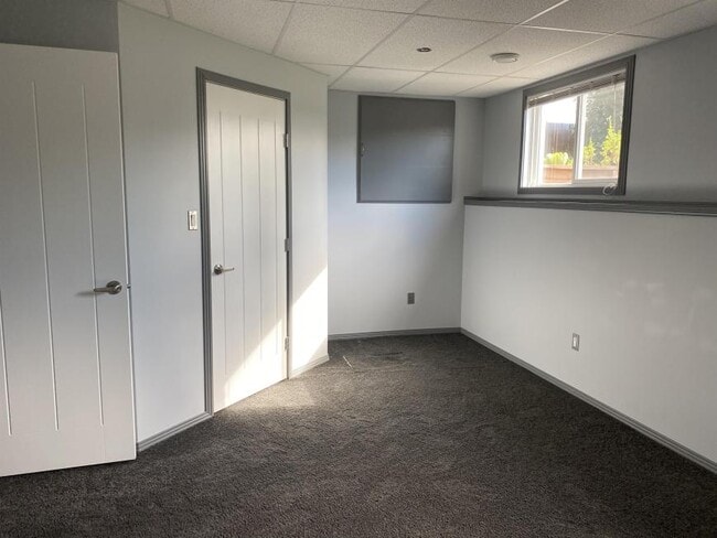 Photo du bâtiment - 3 bedroom in Grande Prairie AB T8W 2V1