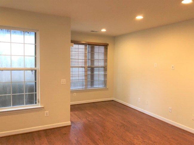 Building Photo - 7749 White Heron Trl