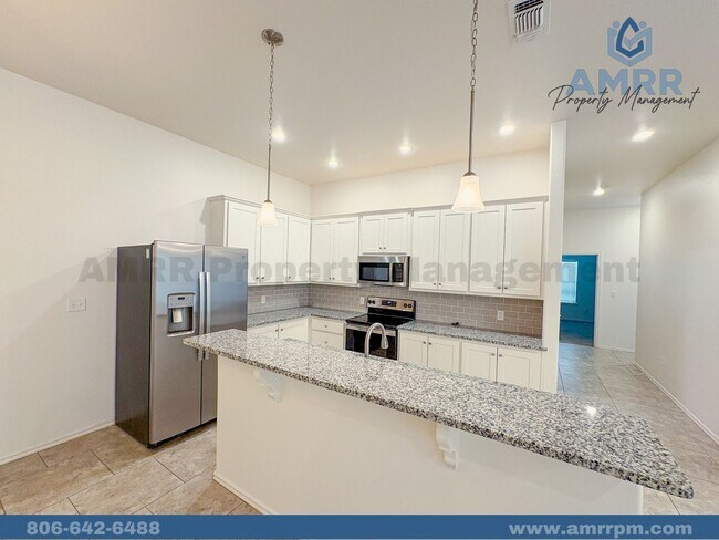 Foto del edificio - New Beginnings Start At AMRR: 3 Bedroom Near Tech Available 10/04
