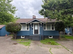 Building Photo - 2105 N Kilpatrick St