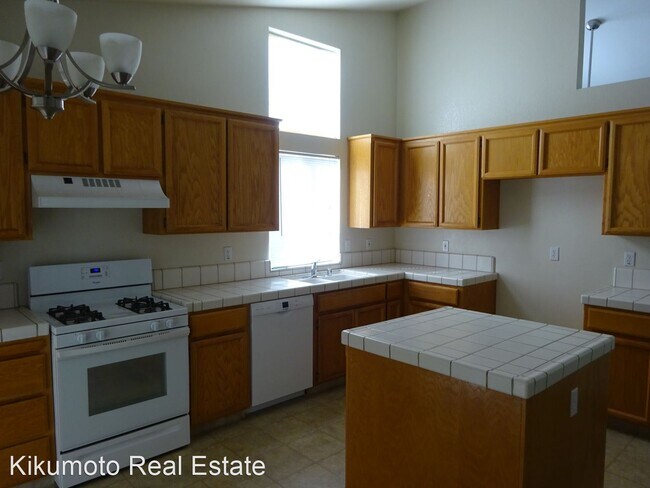 Building Photo - 3 br, 2 bath House - 9138 Paseo Grande Way
