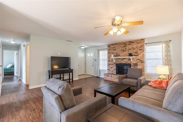 Foto del edificio - 1689 Chachalaca Ln