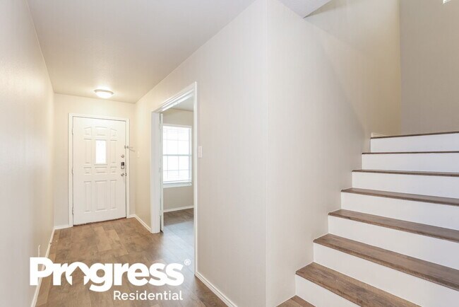 Building Photo - 24610 Coral Gables