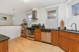 Building Photo - 73 Lubec St