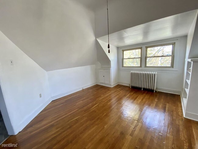 Building Photo - 6100 Stanton Ave
