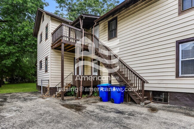 Foto del edificio - 3565#B Calvert Avenue, 63114; #853720 - 853720