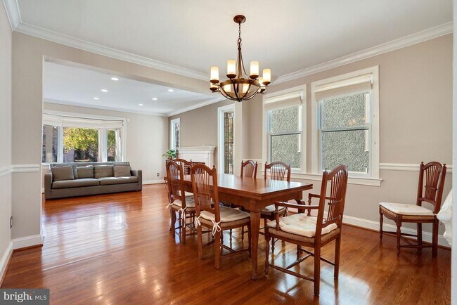 Foto del edificio - 4407 Ridge St