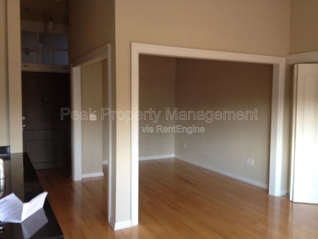 Building Photo - 1201 W City Point Rd