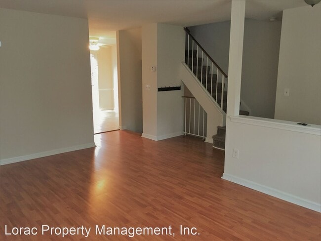 Building Photo - 3 br, 3.5 bath House - 10700 Wakeman Drive