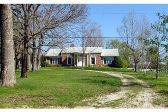 Building Photo - 10410 Co Rd 3000
