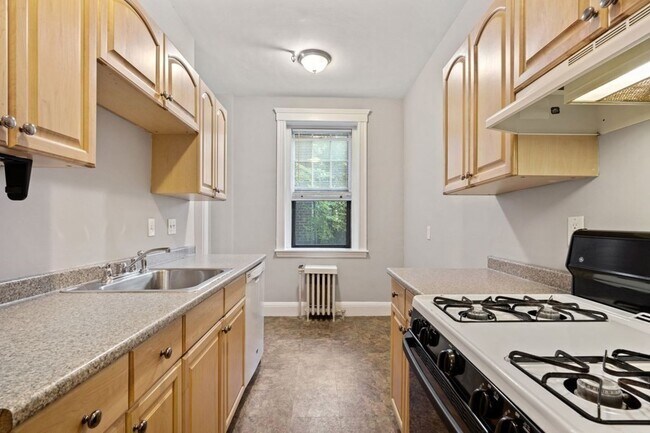 Foto del edificio - 1945 Commonwealth Ave