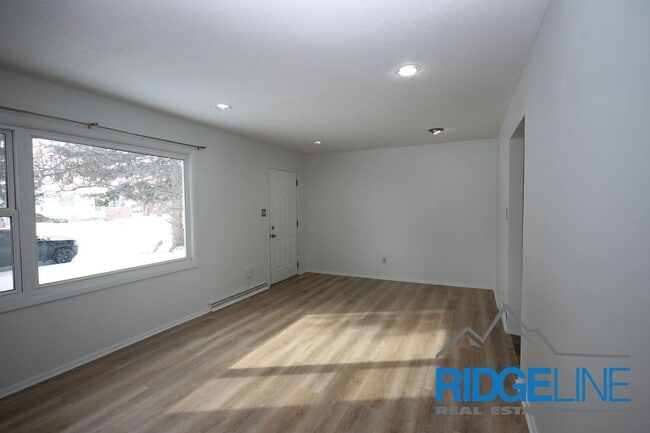 Building Photo - 5505 4th Ave S