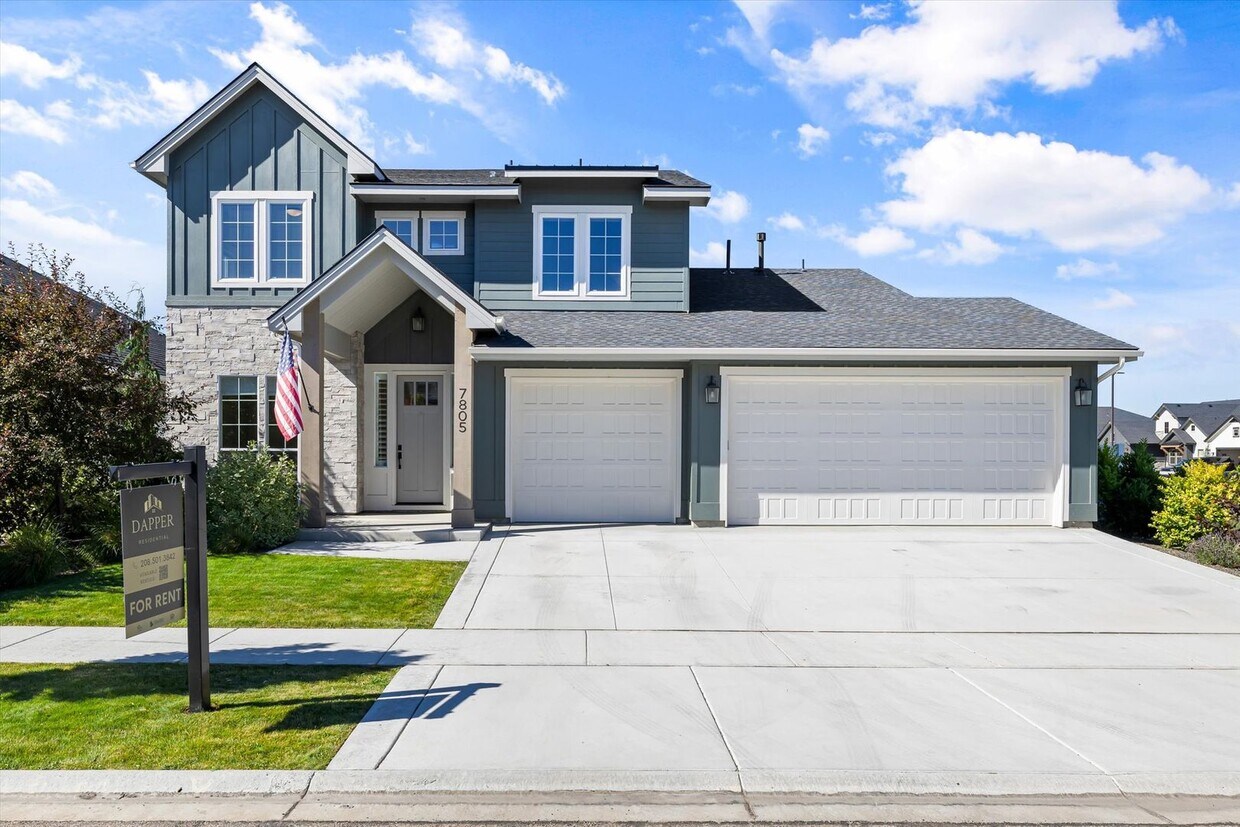 Foto principal - Luxury 4-Bedroom Home for Rent in Dry Cree...