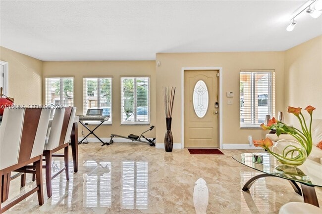 Foto del edificio - 16453 SW 97th St