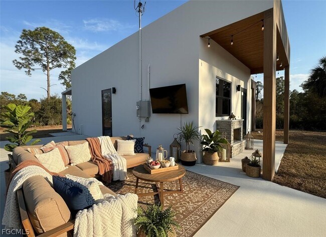 Foto del edificio - 133 Nacelle Ave S