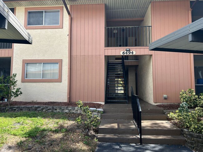 Foto del edificio - 2/2 Ground Floor Condo off Island Park Rd