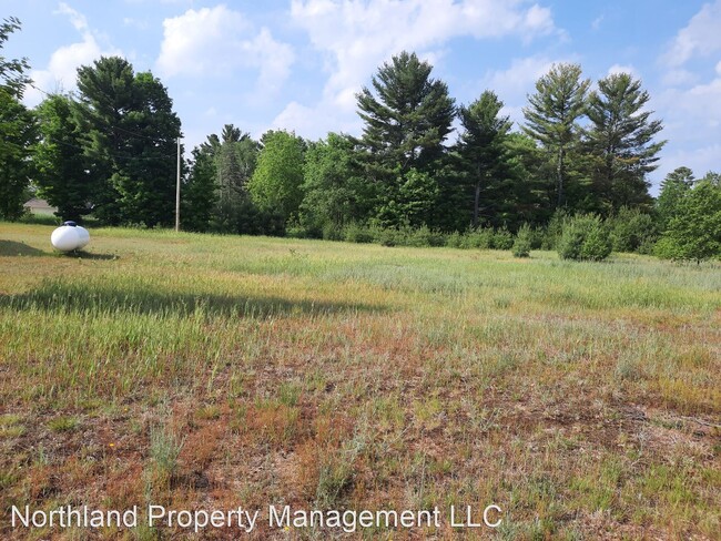 Building Photo - 3 br, 2 bath House - 11934 Homestead Rd