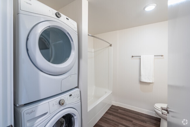 1BD, 1BA - 552SF - The Cove