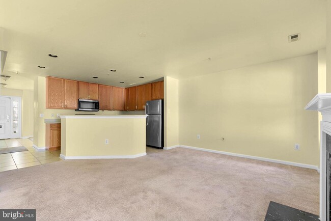 Building Photo - 111 Cavenrock Ct