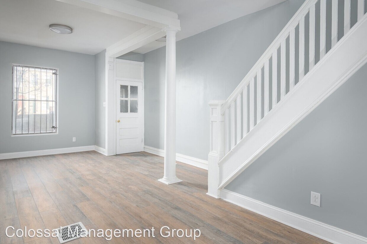Foto principal - 3 br, 1 bath House - 1939 Vine St
