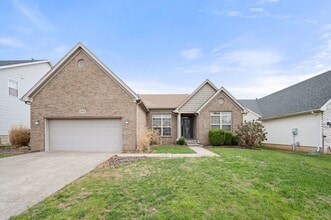 Building Photo - 11412 Top Walnut Loop