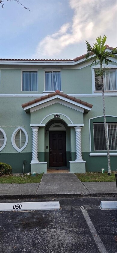 Primary Photo - 2870 SE 15th Rd