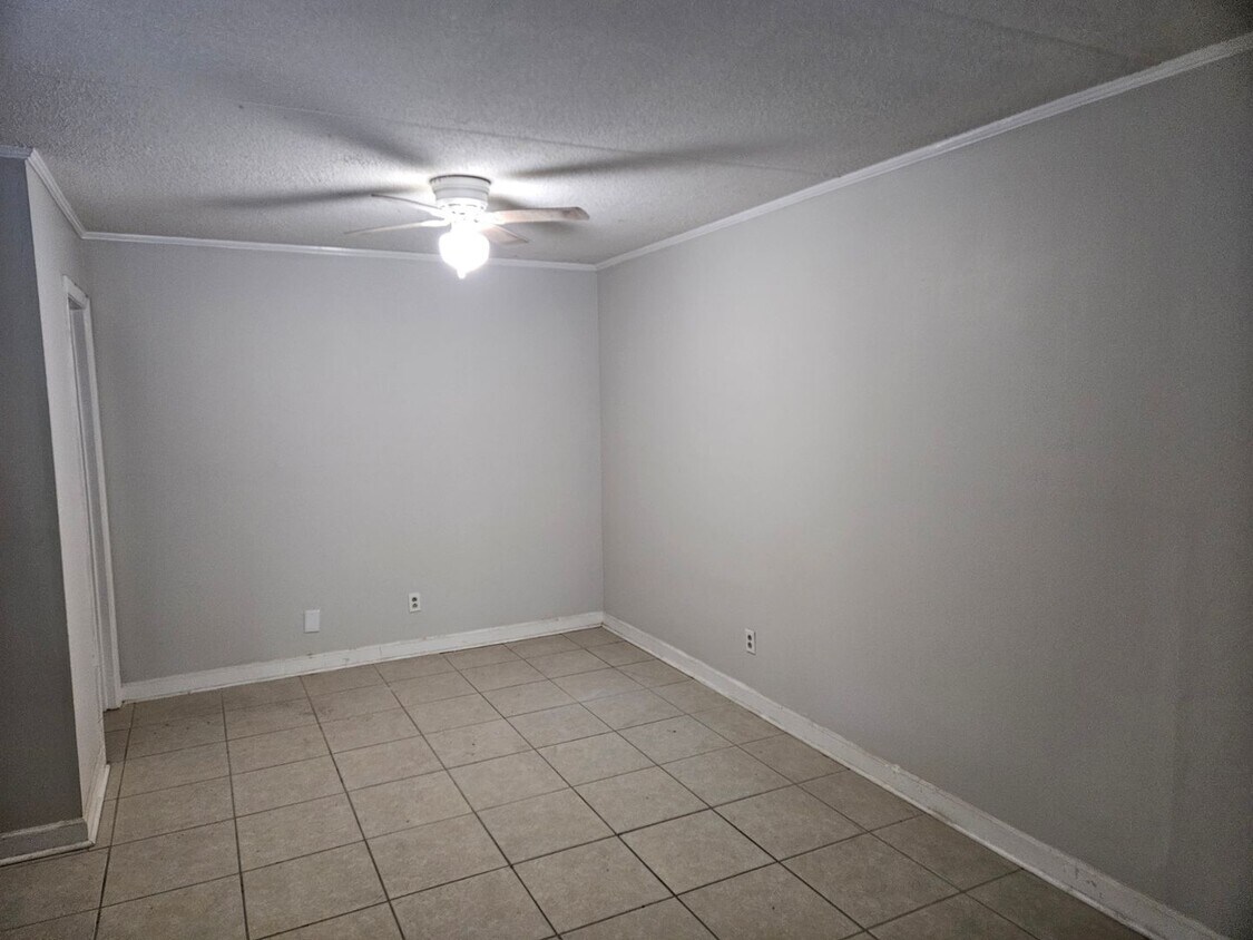 Foto del edificio - 2718 Painter Ave SW