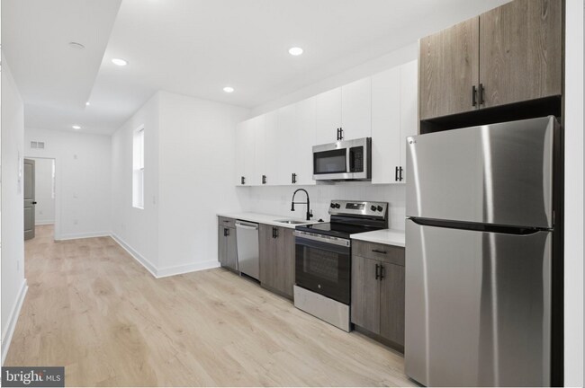 Building Photo - 2322 N 5th St