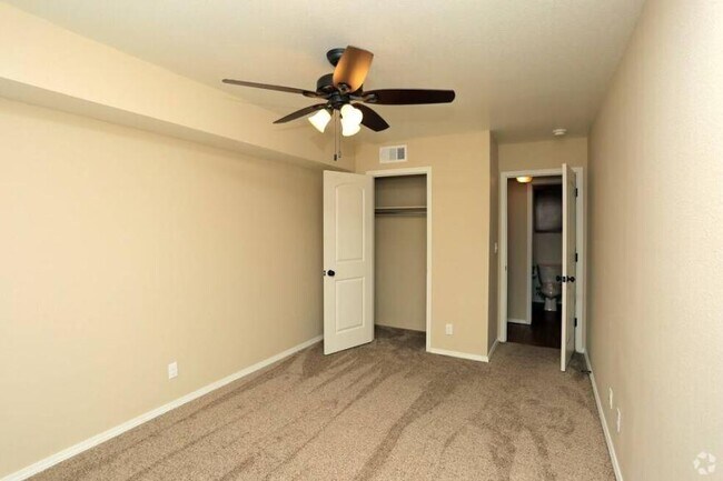 Foto del edificio - 2.0 bedroom in Tulsa Oklahoma 74134