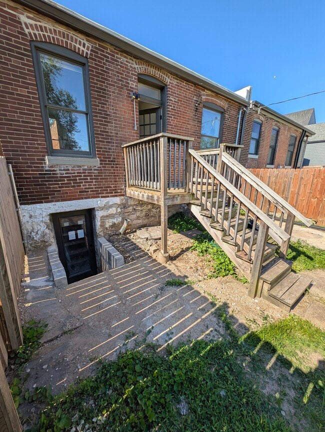 Building Photo - 4111 McRee Ave