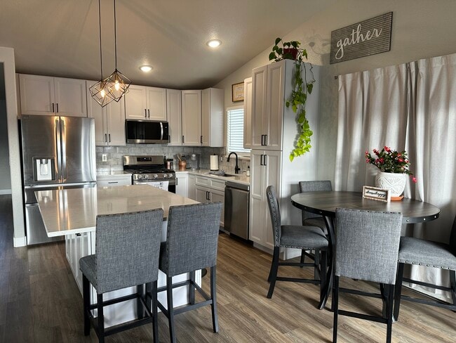 Foto del edificio - 2441 Roan Ridge Rd