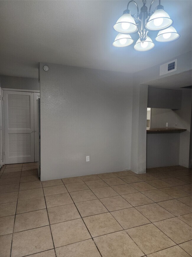 Building Photo - 4034 Belle Park Dr