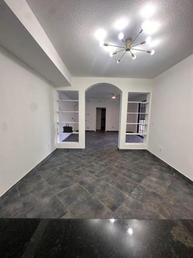 Foto del edificio - 233 S Federal Hwy