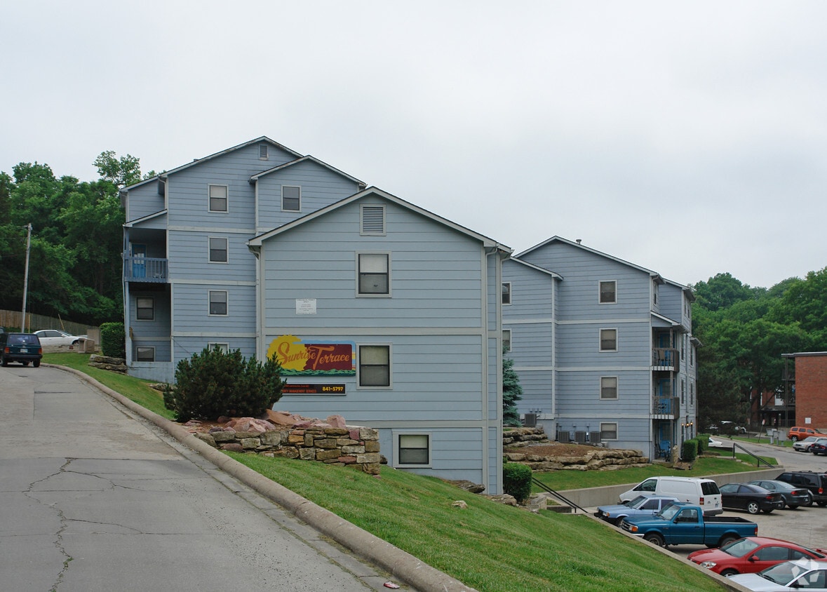 Sunrise Terrace Apartments Lawrence, KS