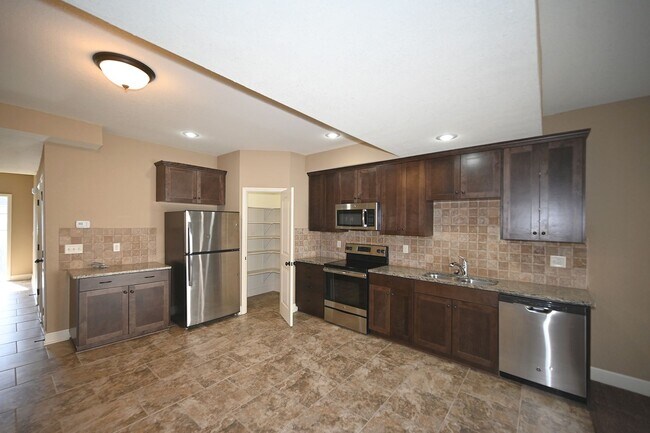 Foto del edificio - 3916 NW 94th St