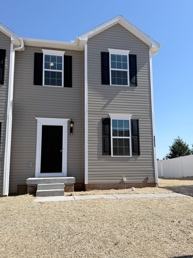 Foto del edificio - 3621 Fieldstone Dr