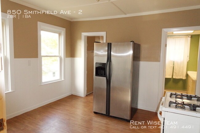 Building Photo - 850 Smithfield Ave