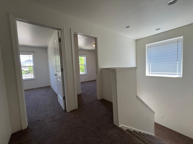 Foto del edificio - 3/2.5 House in Central Ashland location | ...