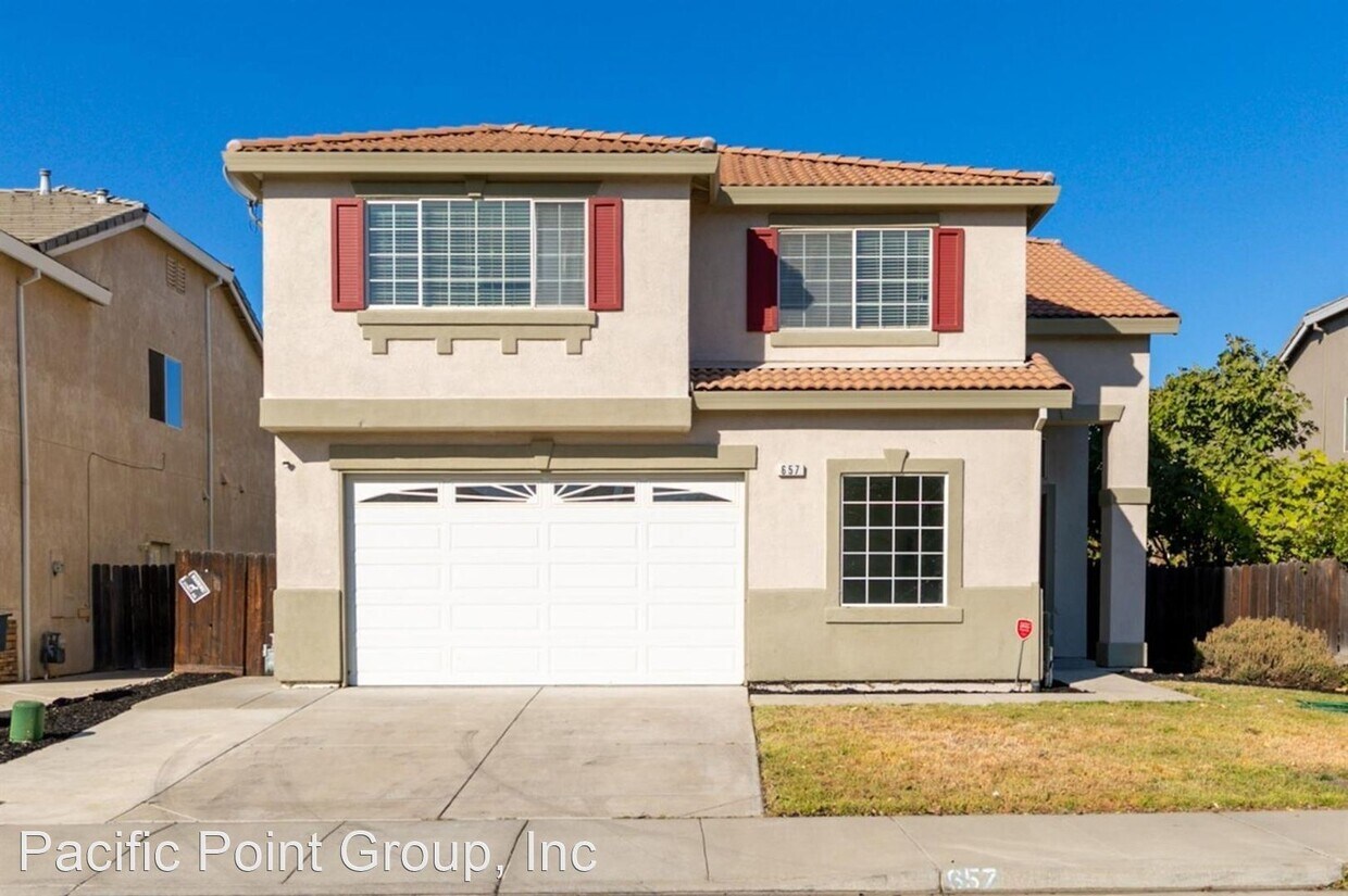 Primary Photo - 4 br, 2.5 bath House - 657 Sagewood Ln