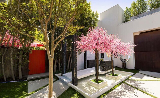 Foto del edificio - 9818 Hythe Ct