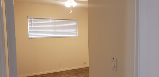 Room #2 - 329 Tourmaline Ct