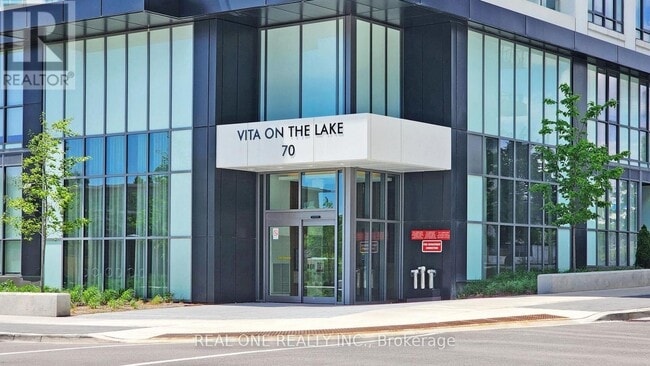 Photo du bâtiment - 70 Annie Craig Dr