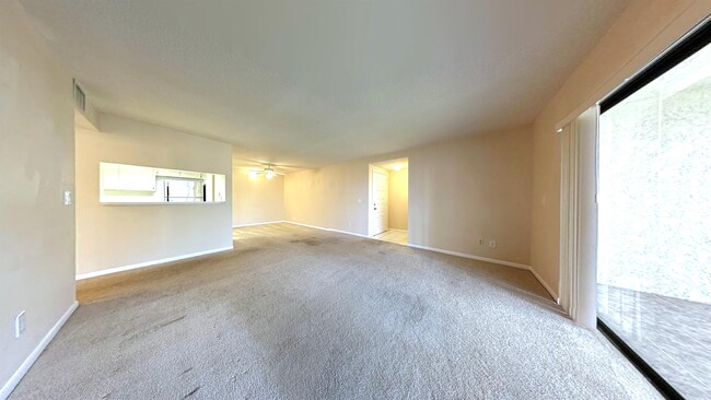 Building Photo - 2971 Estancia Blvd