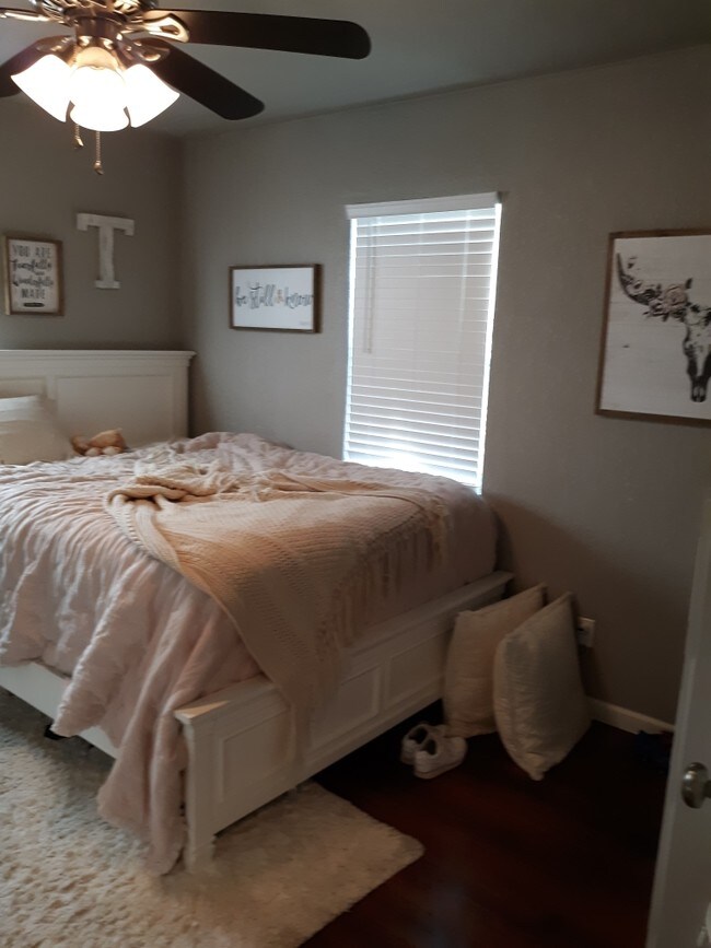 Foto del edificio - 1120 S Walnut St