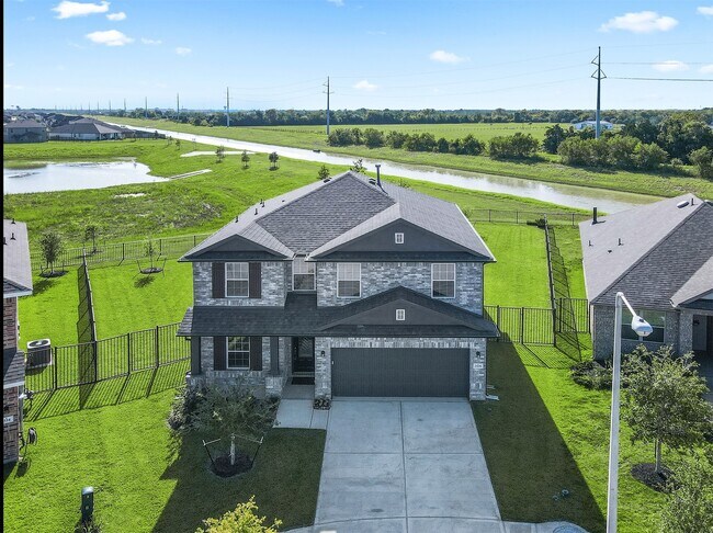 Building Photo - 2108 Eagle Nook Dr
