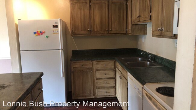 Building Photo - 6584 Stoney Point N