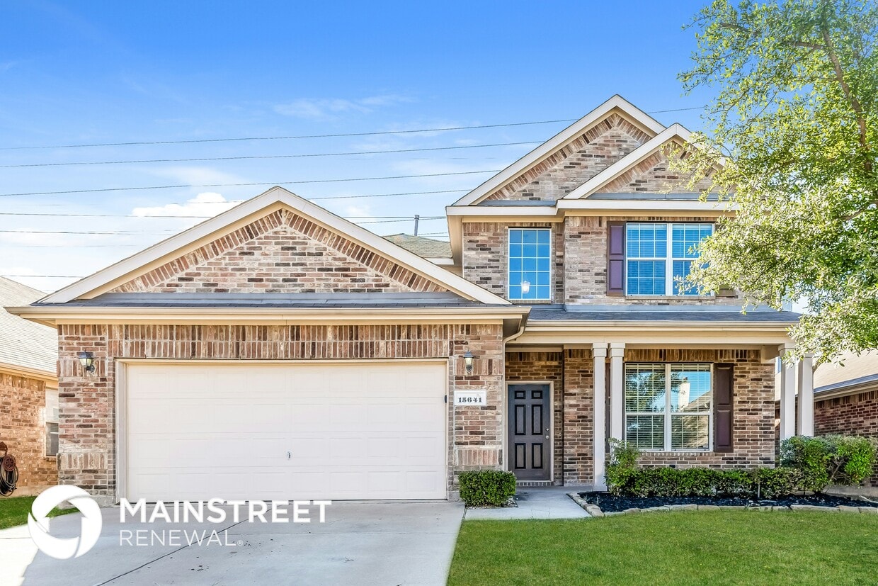 Foto principal - 15641 Landing Creek Ln